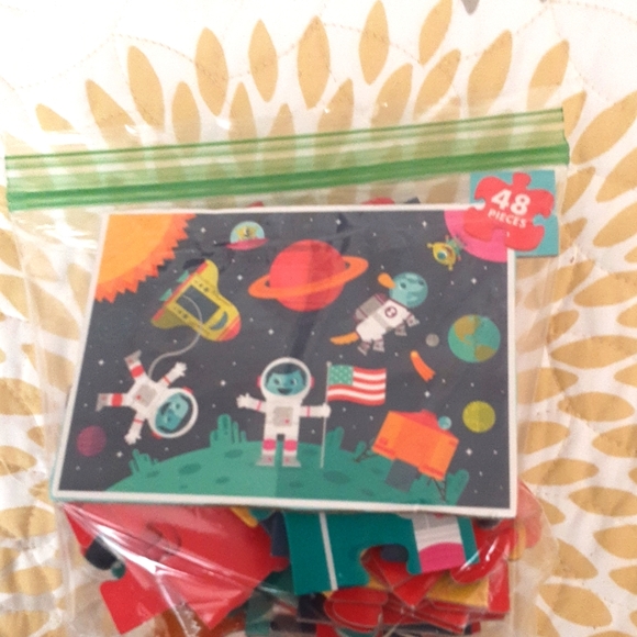 4 pack puzzles - Picture 7 of 10